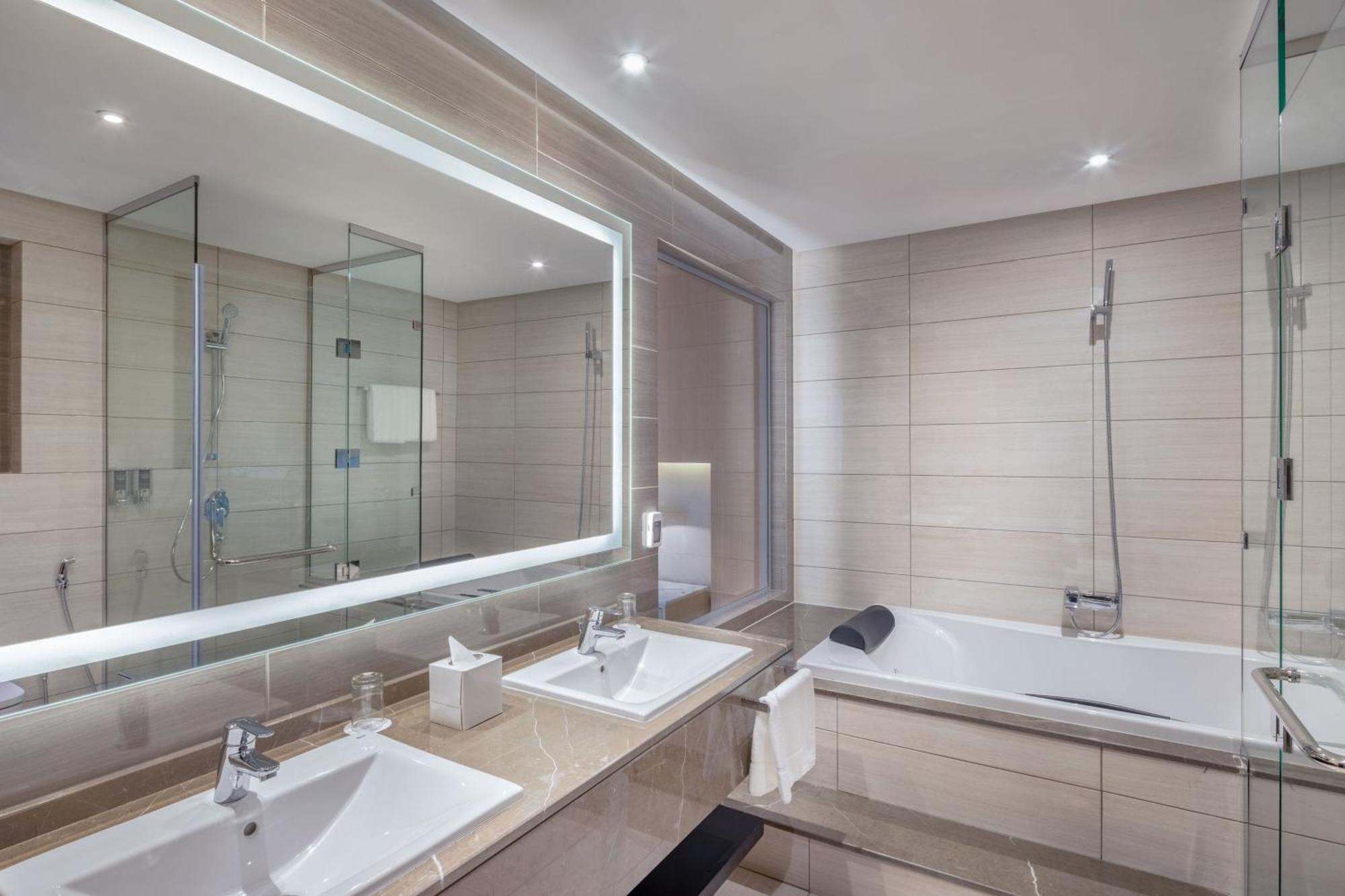 Four Points By Sheraton Jeddah Corniche Eksteriør billede